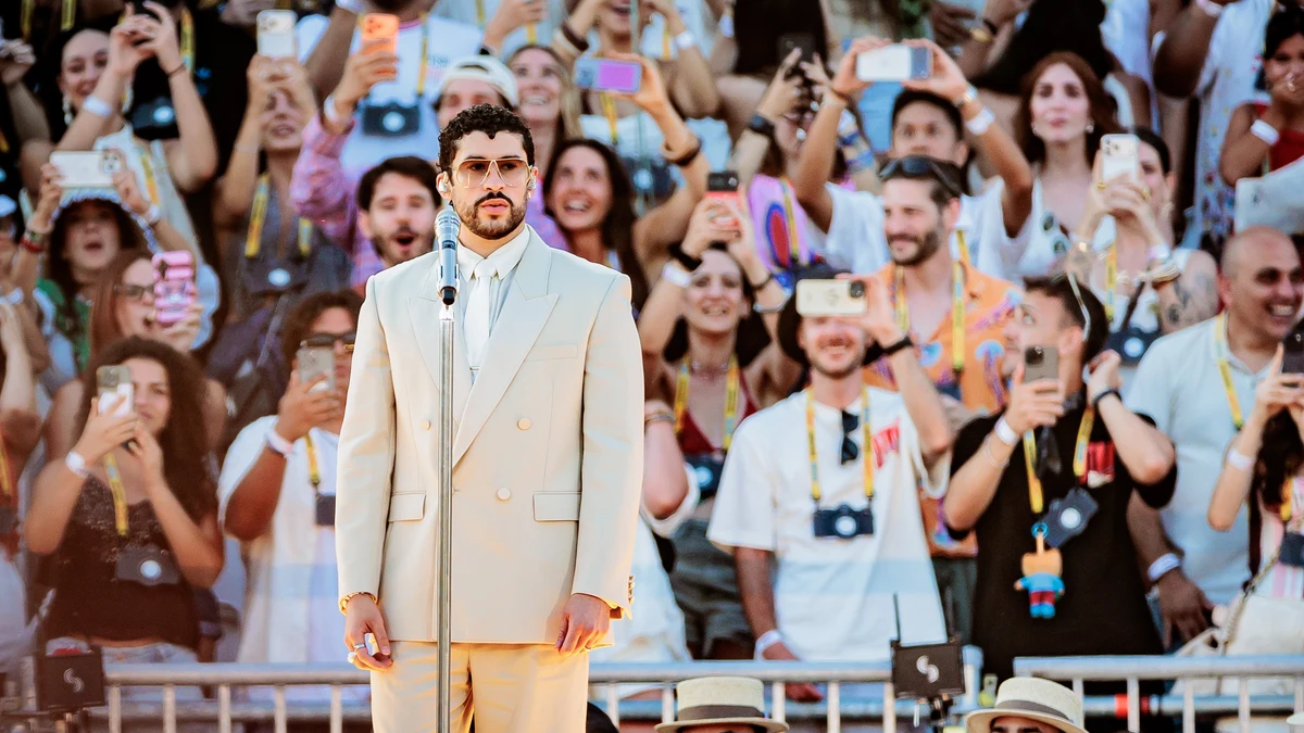 Bad Bunny pone el broche final a su gira mundial con dos noches históricas en Puerto Rico